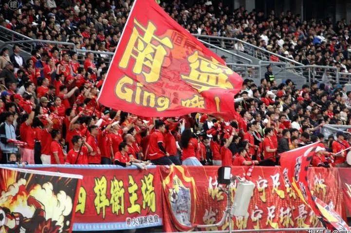 恒宸0-5输给泰山，泽卡双星同场帽子