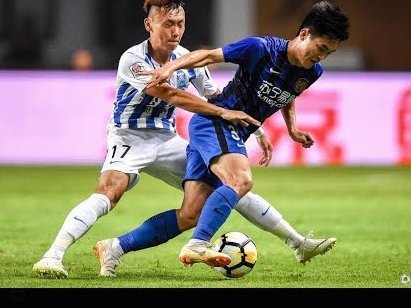 想写一部关于中国足球青训的小说，类似于日本足球小将，大家有什么建议吗