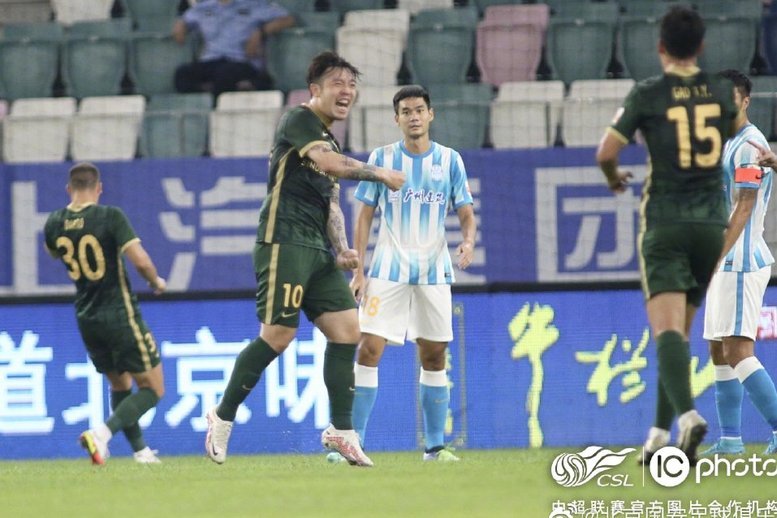 国安4球大胜新鹏城 张玉宁传射达万双响