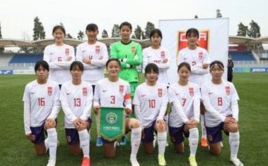 U17女足 vs 阿森纳U17：雷电突袭，冠军杯半决赛遗憾取消