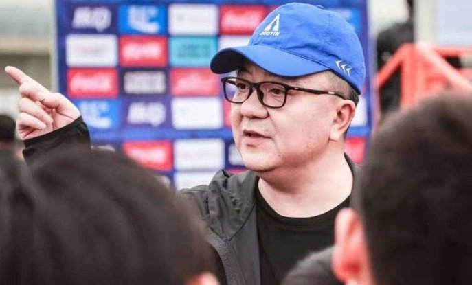 董路回应“老二”未签约案 探秘青训风波